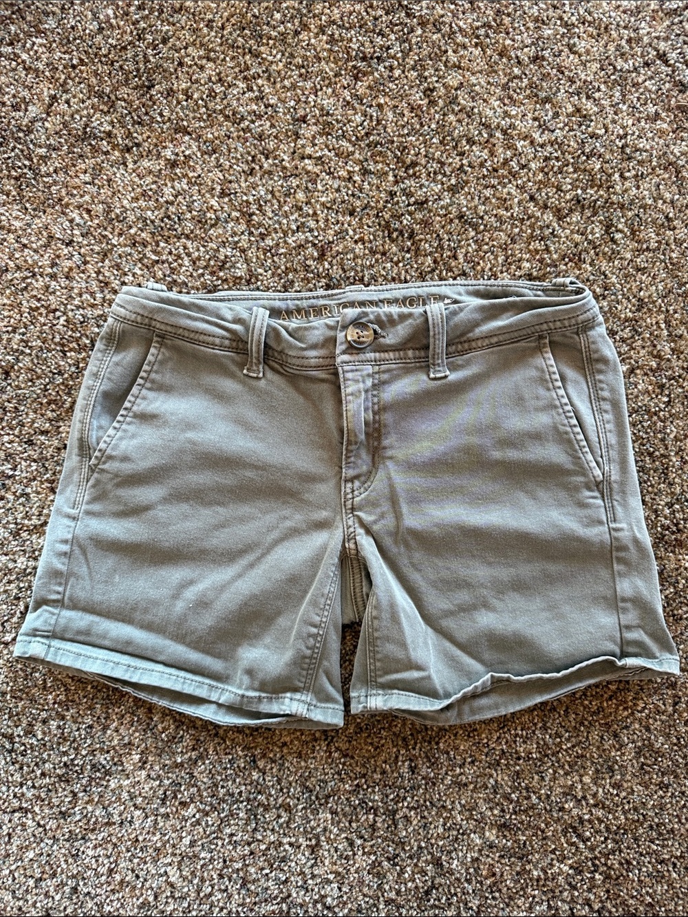 American Eagle Outfitters Women's Olive super stretch midi Shorts